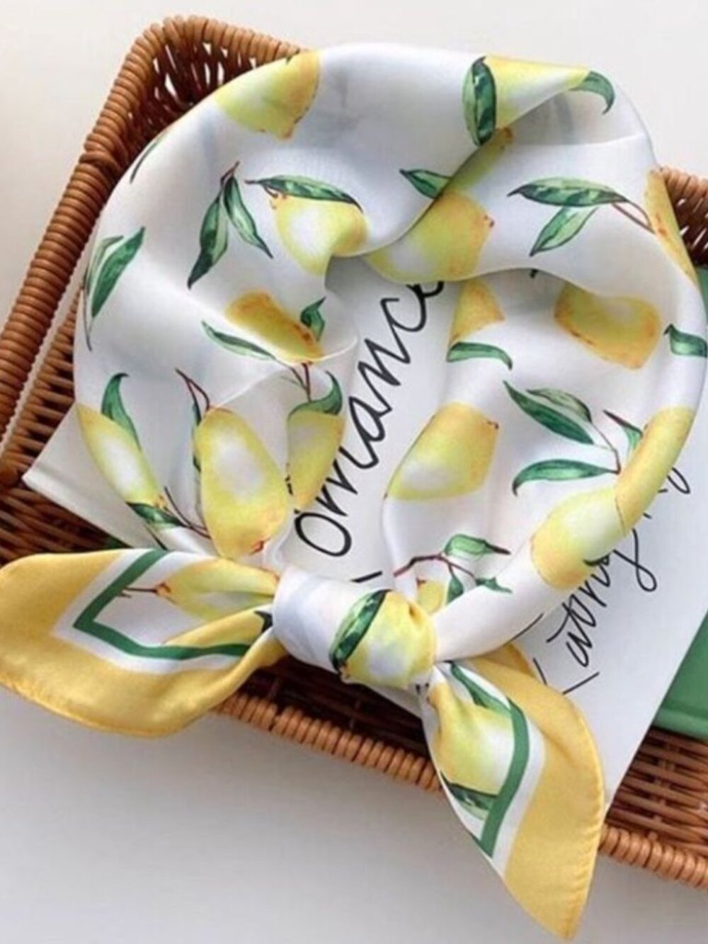 LemonPrintScarfN880